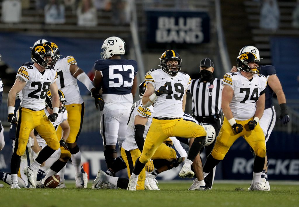 Round 6 - Pick 1: Nick Niemann, OLB, Iowa (Los Angeles Chargers) : r/nfl