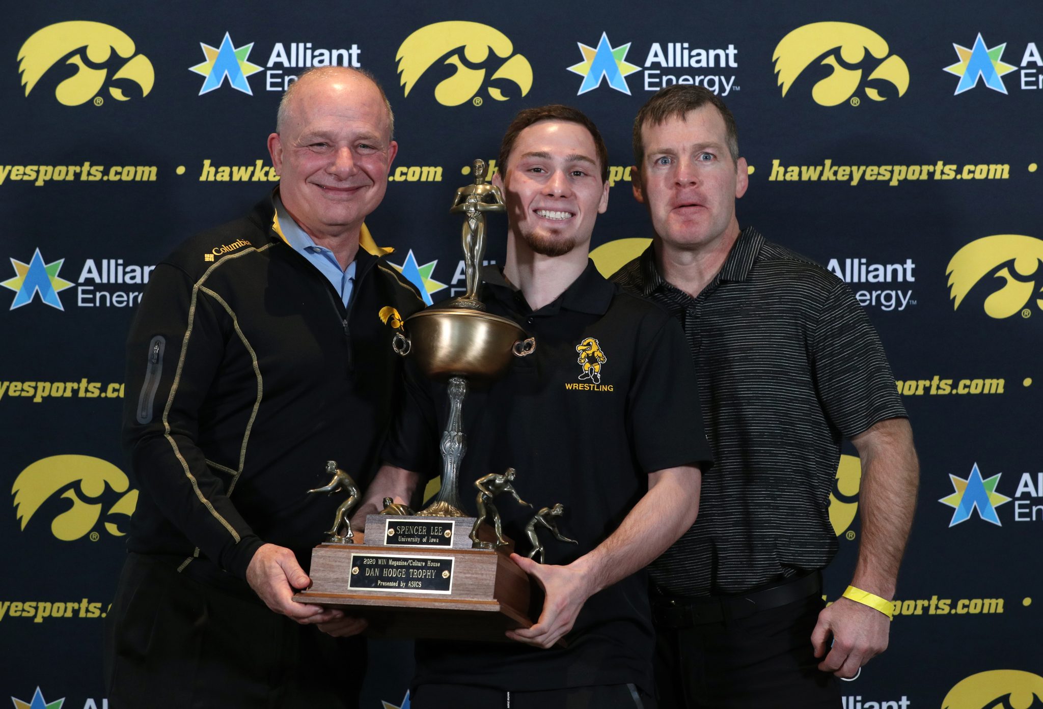 Spencer Lee wins Hodge Trophy for second time Hawk Fanatic