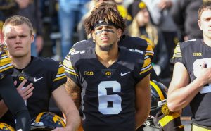 Photos: Iowa Baseball Senior Day vs Illinois – University of Iowa Athletics