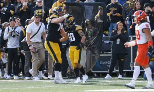 Photos: Iowa Baseball Senior Day vs Illinois – University of Iowa Athletics