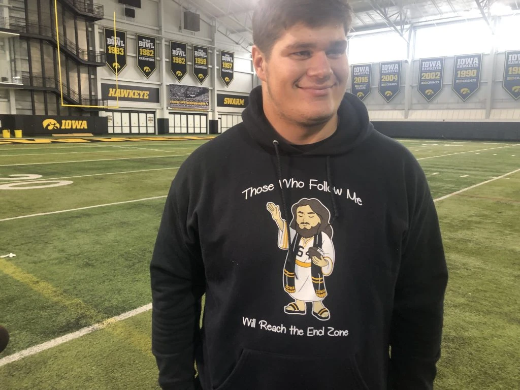 Tyler Linderbaum Is PFF Highest Graded OL In Week 14 Vintage T-Shirt -  Kaiteez