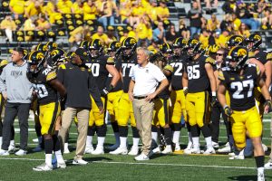 Chuck Long has a message for Iowa fans about Spencer Petras: Be patient -  Hawk Fanatic