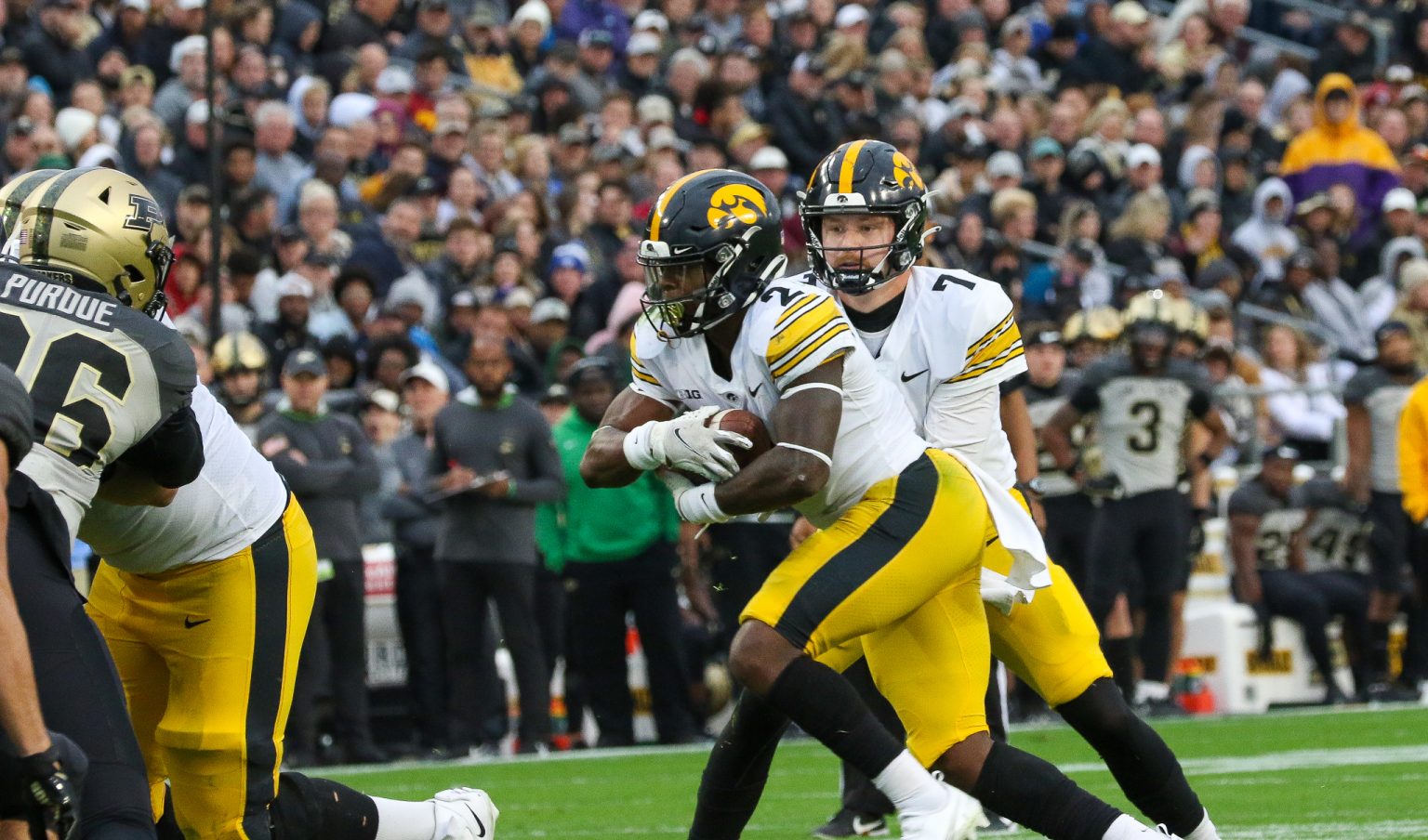 Iowa Freshman Running Back Kaleb Johnson Earns Double Honors From Big ...