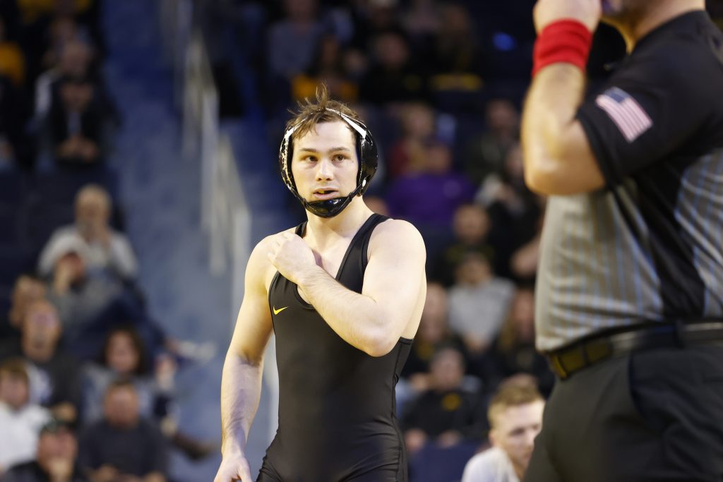 Photos: Big Ten Wrestling Semi-Finals and Wrestle Backs – University of  Iowa Athletics