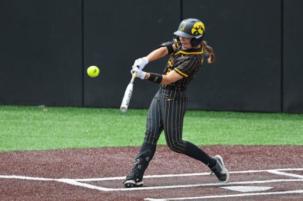 Iowa Softball vs Minnesota Iowa Softball vs Minnesota