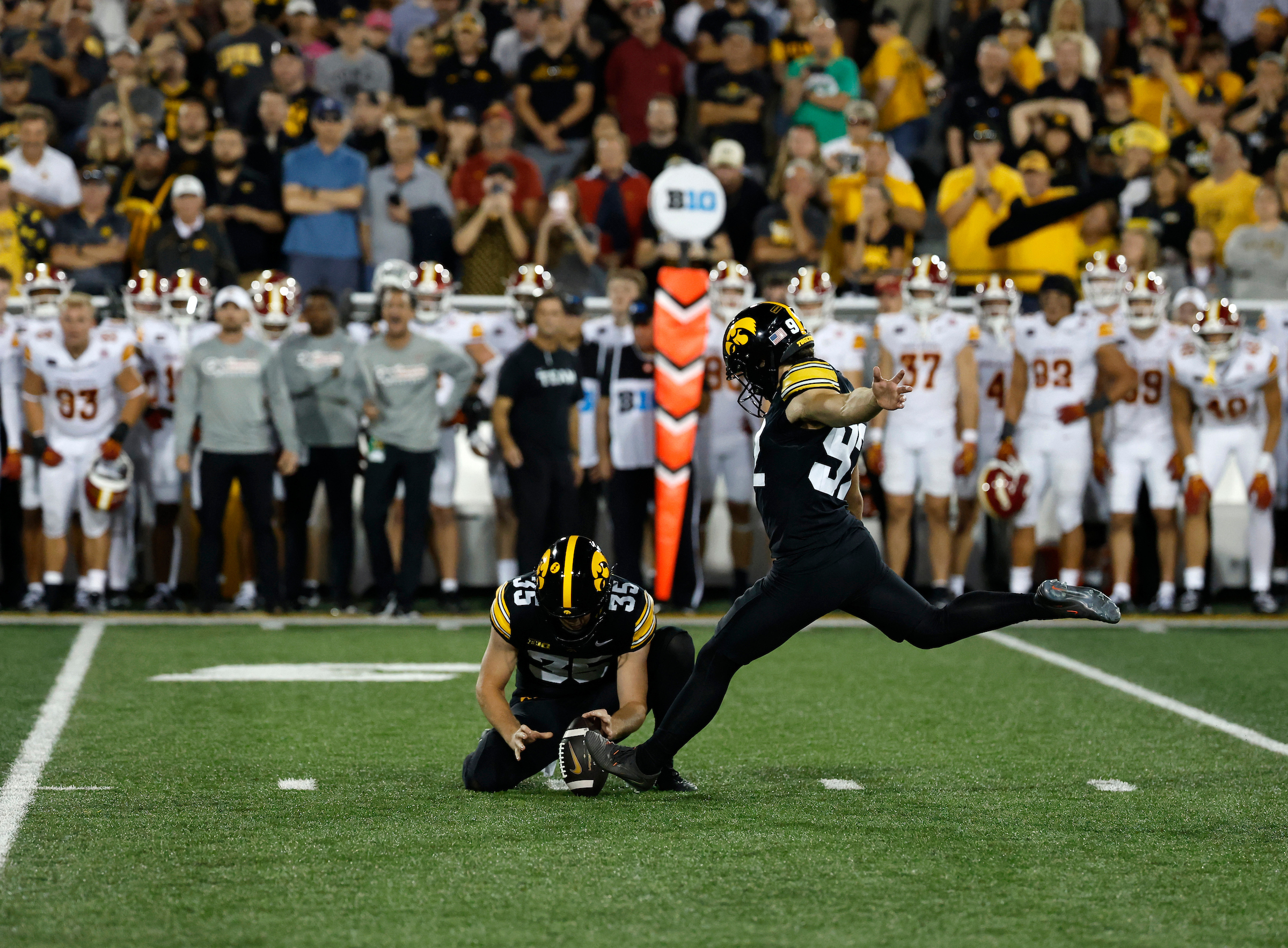 IOWA FOOTBALL VS IOWA STATE
