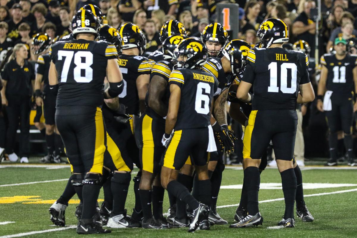 Hawkeye Huddle